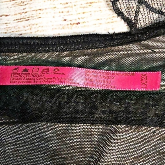 Seven 'til Midnight Black Lace and Mesh Babydoll Size 1X/2X - Picture 6 of 7